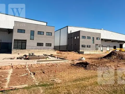 Excelente nave Logística/Industrial a estrenar en Parque Industrial