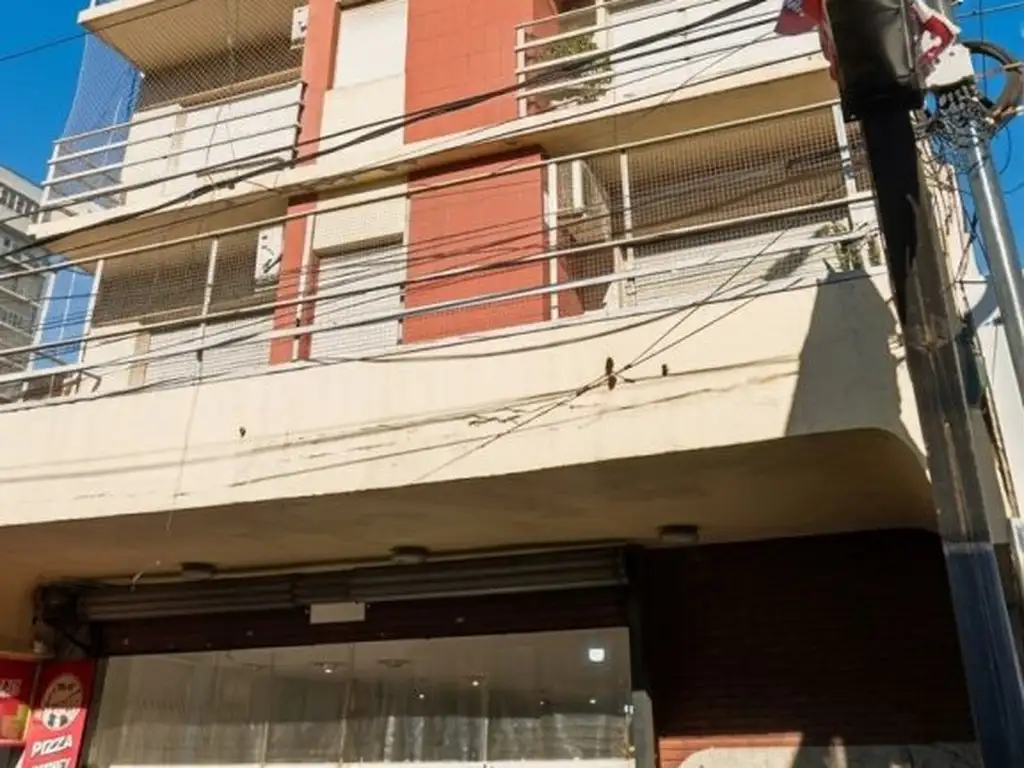 ANATOLE FRANCE 1900, Piso 7
