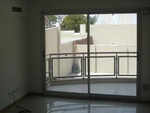 Dpto 3 Ambientes con Cochera en Rivera 774 Lomas de Zamora