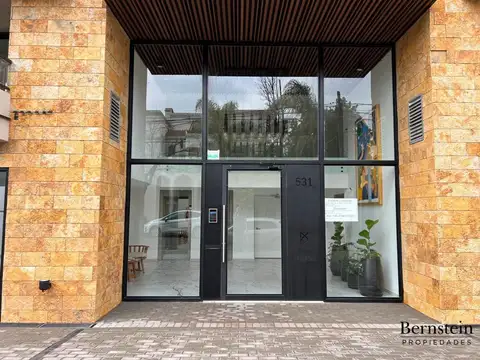 Camacua 500, Piso 1°