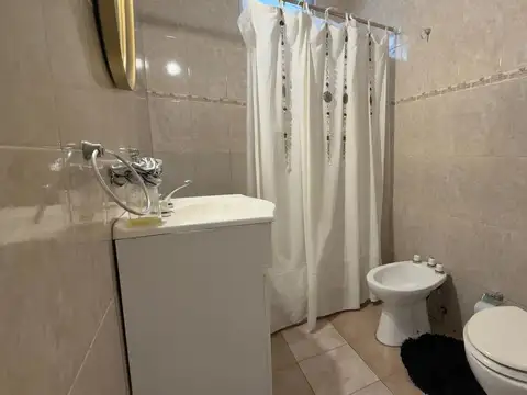 Depto Tipo Casa en Venta de 1 dormitorio