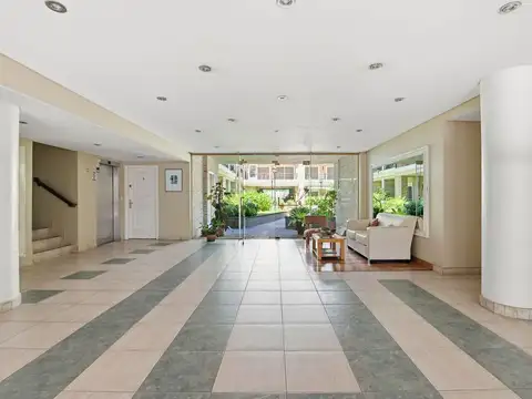 Departamento en Venta en Adrogue, USD 240.000