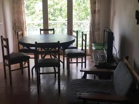 La Rioja 2200, Piso 4