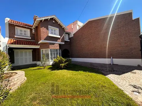 Casa en Alquiler de 5 dormitorios