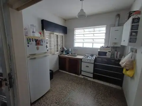 Depto Tipo Casa 4 ambientes con 2 baños