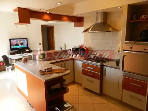 Departamento - Venta - Argentina, CASTELAR - AVELLANEDA 1000