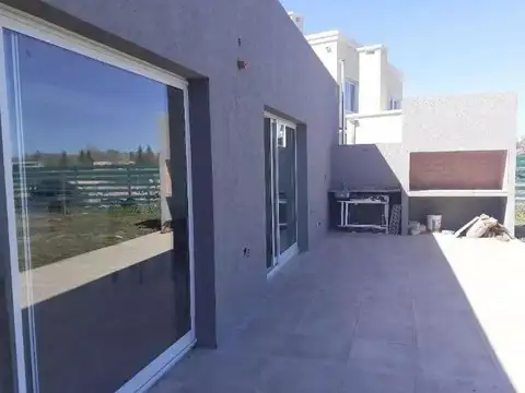 Casa en Venta al Oeste