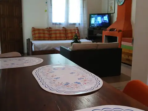 SE VENDE CASA MAS CAMPO EN LA CALERA CATAMARCA