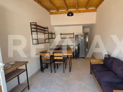 Depto Tipo Casa en Venta 1 año