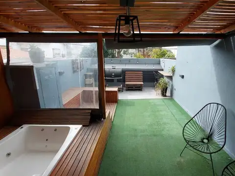 ALQUILER Monoamb. con Terraza propia Vte Lopez