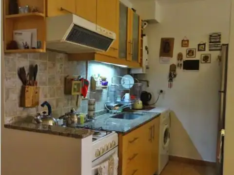 Depto Tipo Casa 2 ambientes con 1 baño