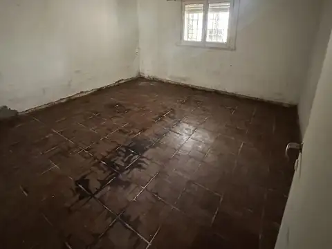 Depto Tipo Casa en Venta 50 años