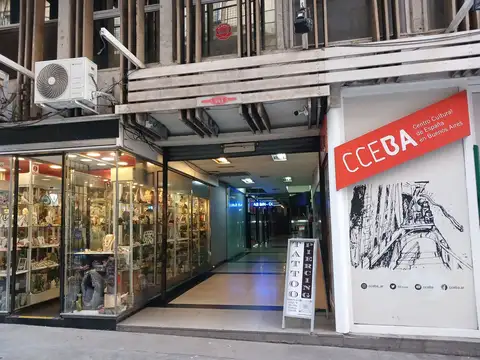 Excelente Localen Venta Galeria CENTER  Zona Peatonal Floria