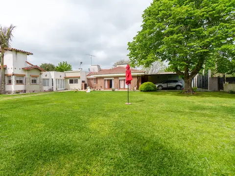 Casa en venta en Ensenada Punta Lara