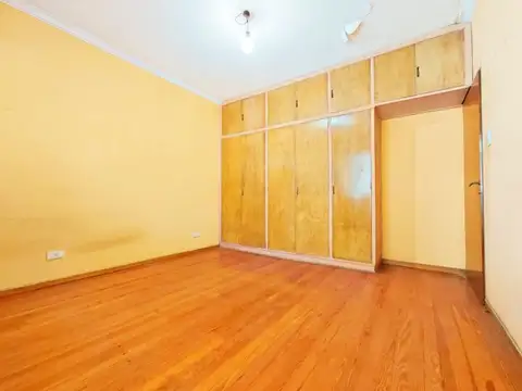 Casa en Venta en Flores, USD 155.000