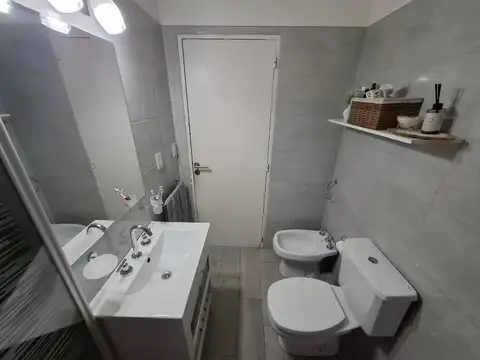 Depto Tipo Casa en Venta en Villa Luzuriaga, USD 69.500