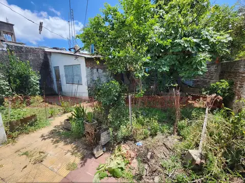 EXCELENTE CASA 4 AMBIENTES