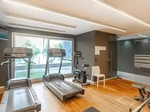 Báez 600, Piso 7