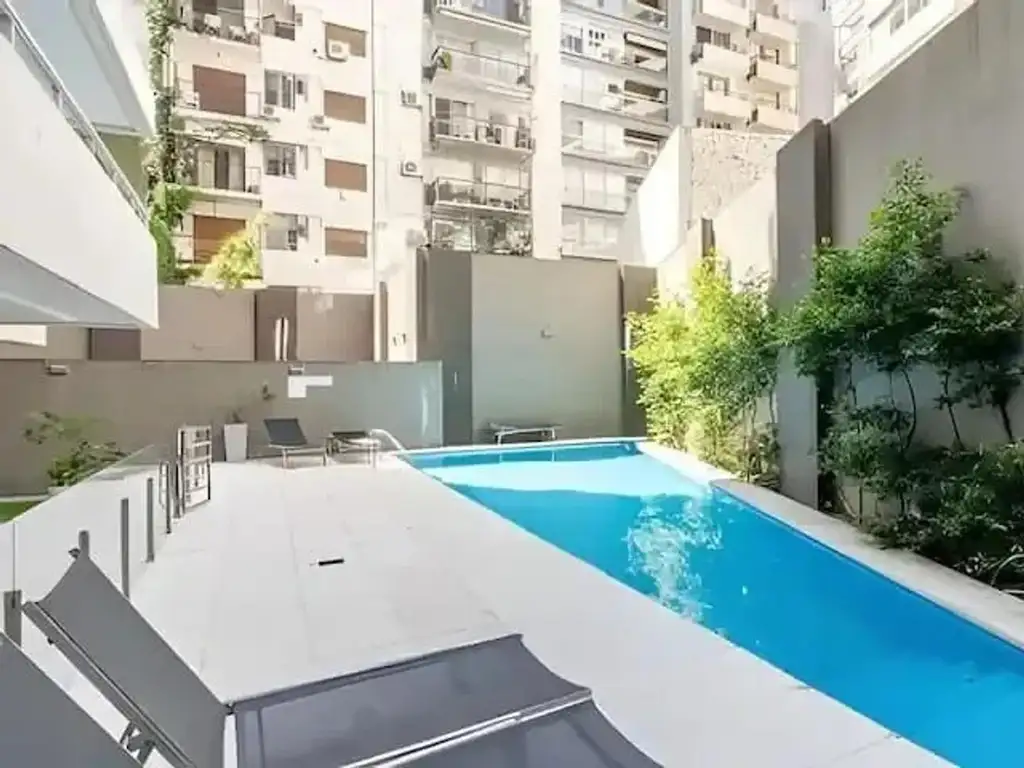 Báez 600, Piso 7