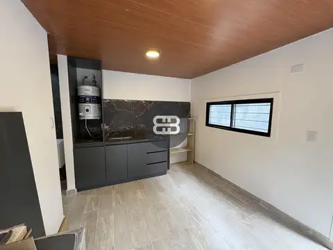 Depto Tipo Casa en Alquiler de 1 dormitorio