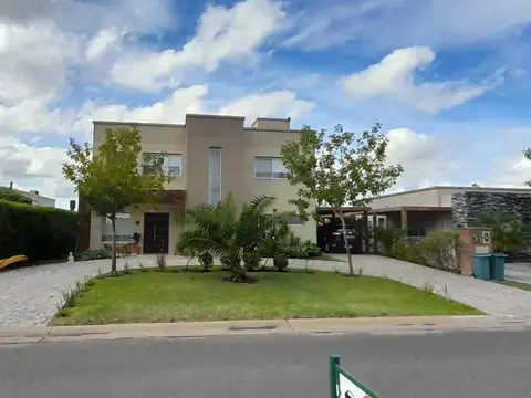 Barrio San Gabriel 4500