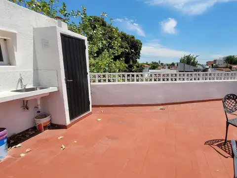Depto Tipo Casa 3 ambientes con 1 baño