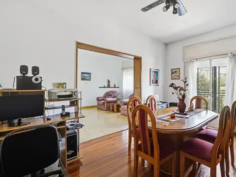 Depto Tipo Casa en Venta 45 años