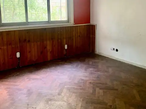 Depto Tipo Casa 4 ambientes con 1 baño