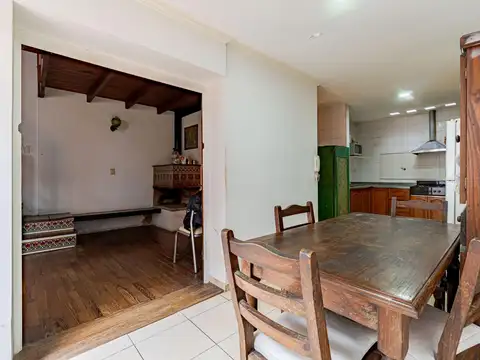 VENTA/PERMUTA -Casa al frente 3 dormitorios. Centro, Rosario.