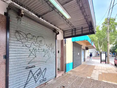 Doctor Félix Pagola 200