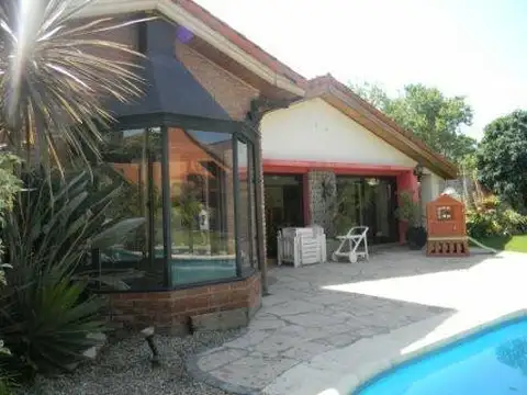 Casa en Venta de 4 dormitorios