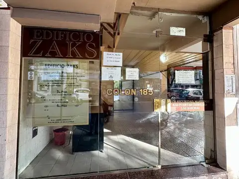 Colon 185 - Edificio Zaks - Oficina tipo departamento - 30m2