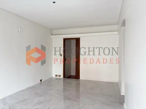 Departamento en VENTA en Caballito. 4 ambientes. Excelente estado