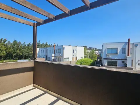 Venta departamento 2 amb. con coch. en Sendero