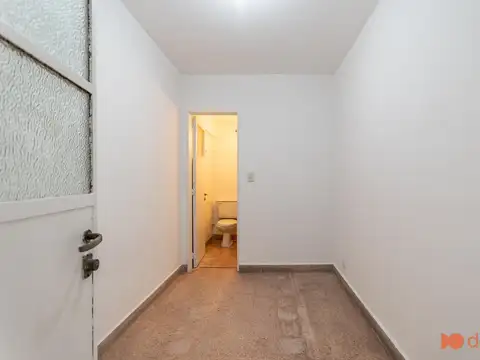 VENTA departamento 4 ambientes Colegiales DEPENDENCIA y COCHERA
