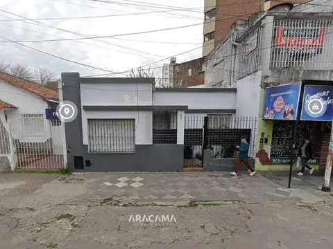 Casa Apto Profesional en Alquiler en Monte Grande