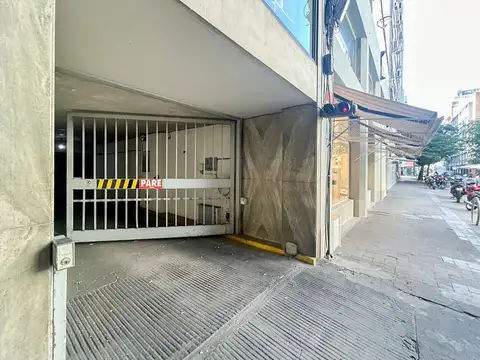 VENTA - Cochera - Microcentro, Rosario.