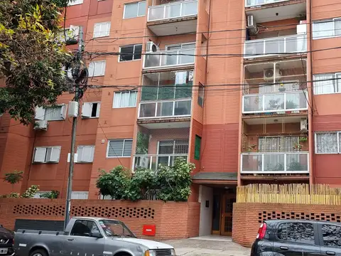 EXCELENTE APARTAMENTO DOS AMBIENTES -MUY LUMINOSO