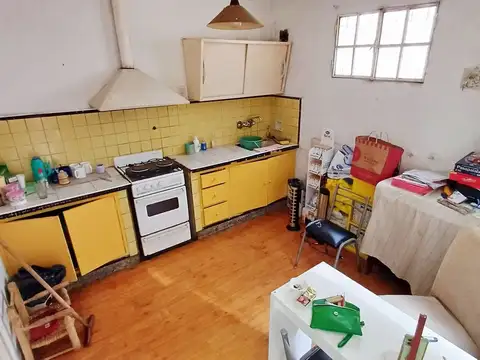 VENTA de PH con patio Lomas de Zamora