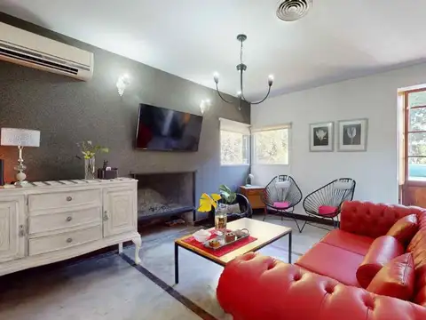 Casa 5 ambientes con 3 baños
