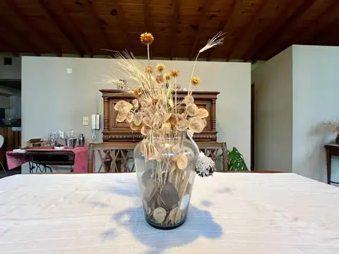 Casa 4 ambientes con 3 baños