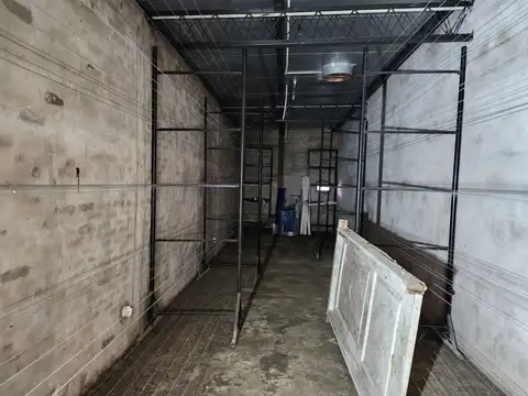 Almafuerte esquina Sitio de Montevideo 1000