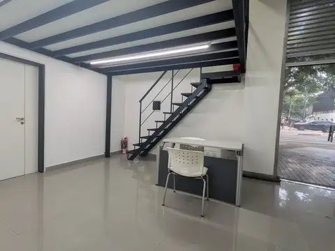 LOCAL EN VENTA EN VILLA DEVOTO ZONA SHOPPING 