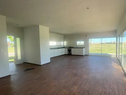 Casa en Venta en San Sebastian, USD 142.000