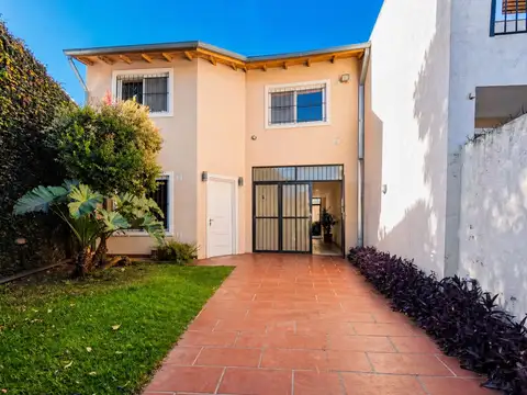 Casa en Venta en Chilavert, USD 239.000