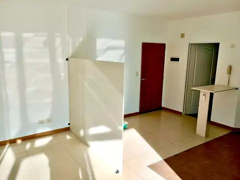 ALQUILER Departamento en La vieja Estación