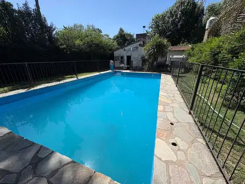 Venta Casaquinta 4 Ambientes Malvinas Argentinas 