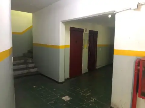 VENTA COCHERA ONCE - APTO UTILITARIOS ALTURA 2.40M