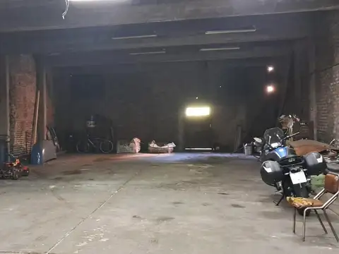 Galpon en Venta en Tablada, USD 145.000