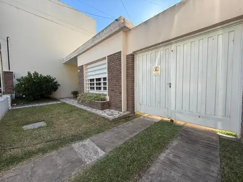 Casa en Venta en Villa Adelina, USD 139.000